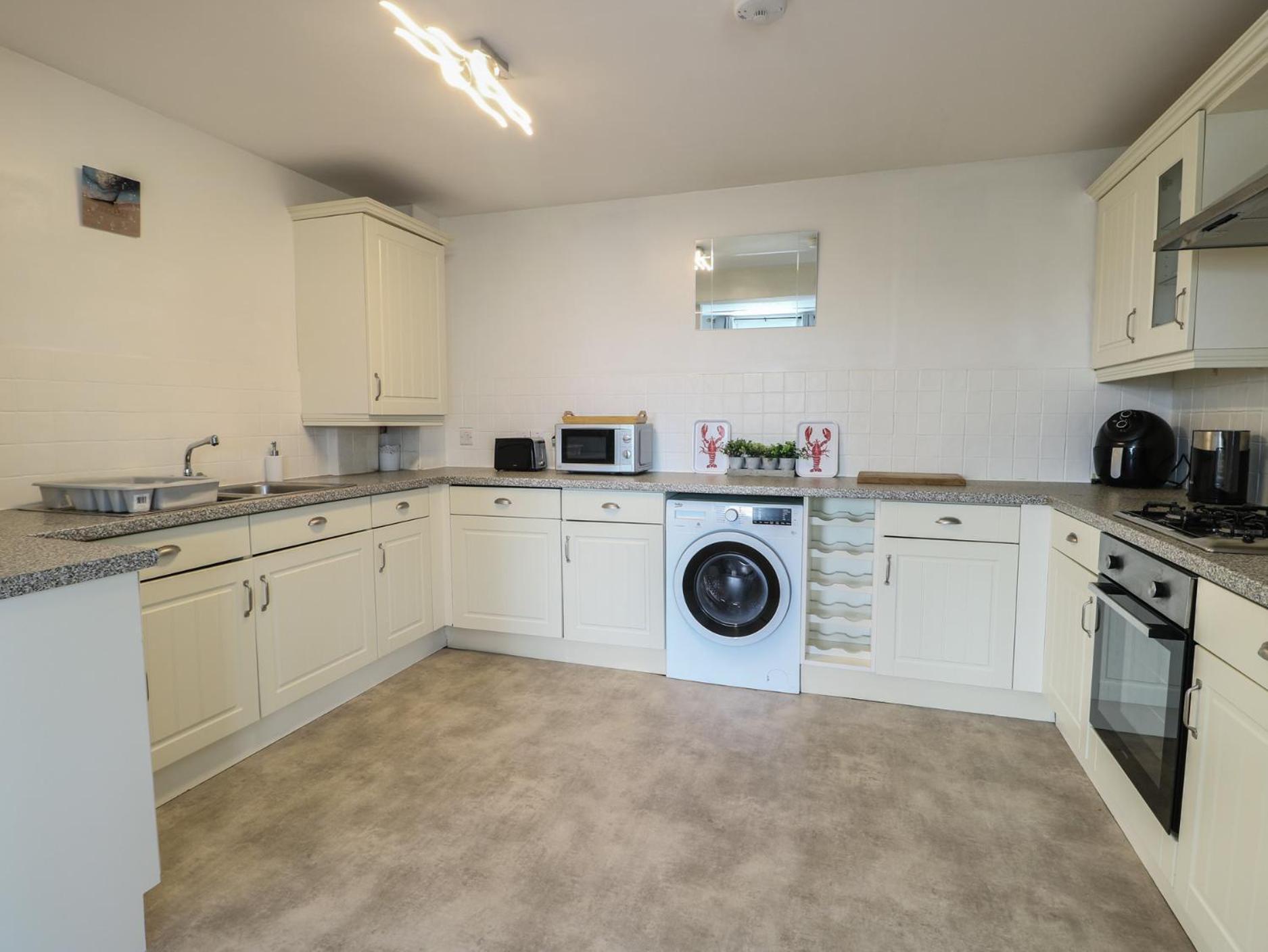 Benllech Coastal Retreat Apartment Exterior photo